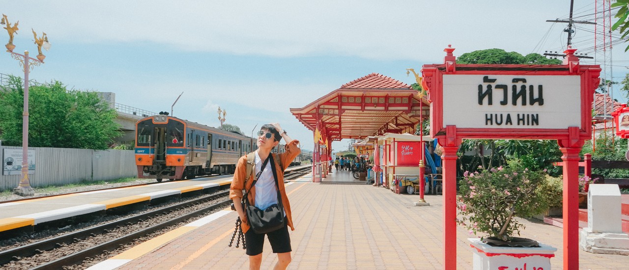 นั่งรถไฟชิลล์ ๆ เที่ยวหัวหิน เมืองตากอากาศสุดคลาสสิก ที่มีทั้งคาเฟ่ติดทะเล ตลาดกลางคืน และวัดสวยริมทะเลให้เก็บทุกโมเมนต์